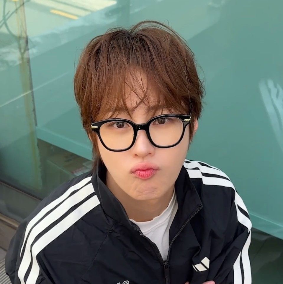 하성운의 비하인드 컷