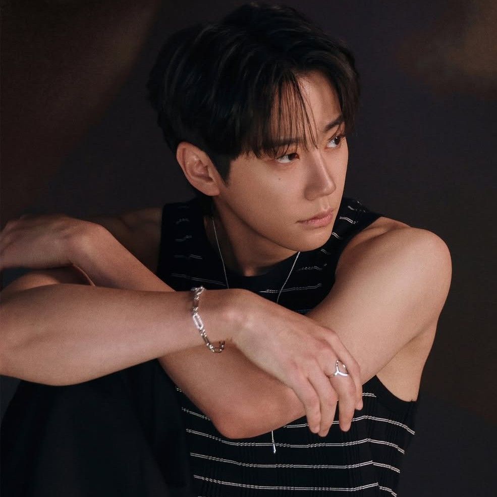 Recent activity shot of Lee Junyoung