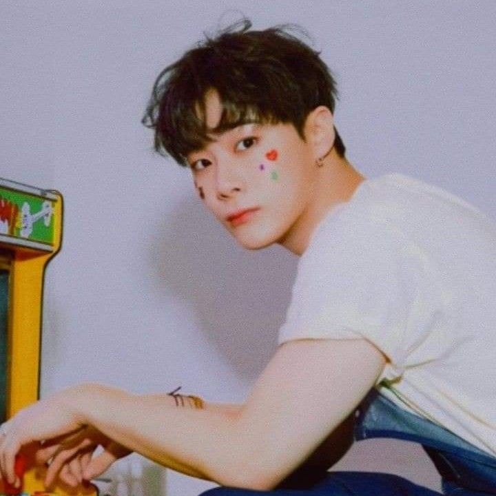 Recent activity shot of Moonbin (ASTRO)