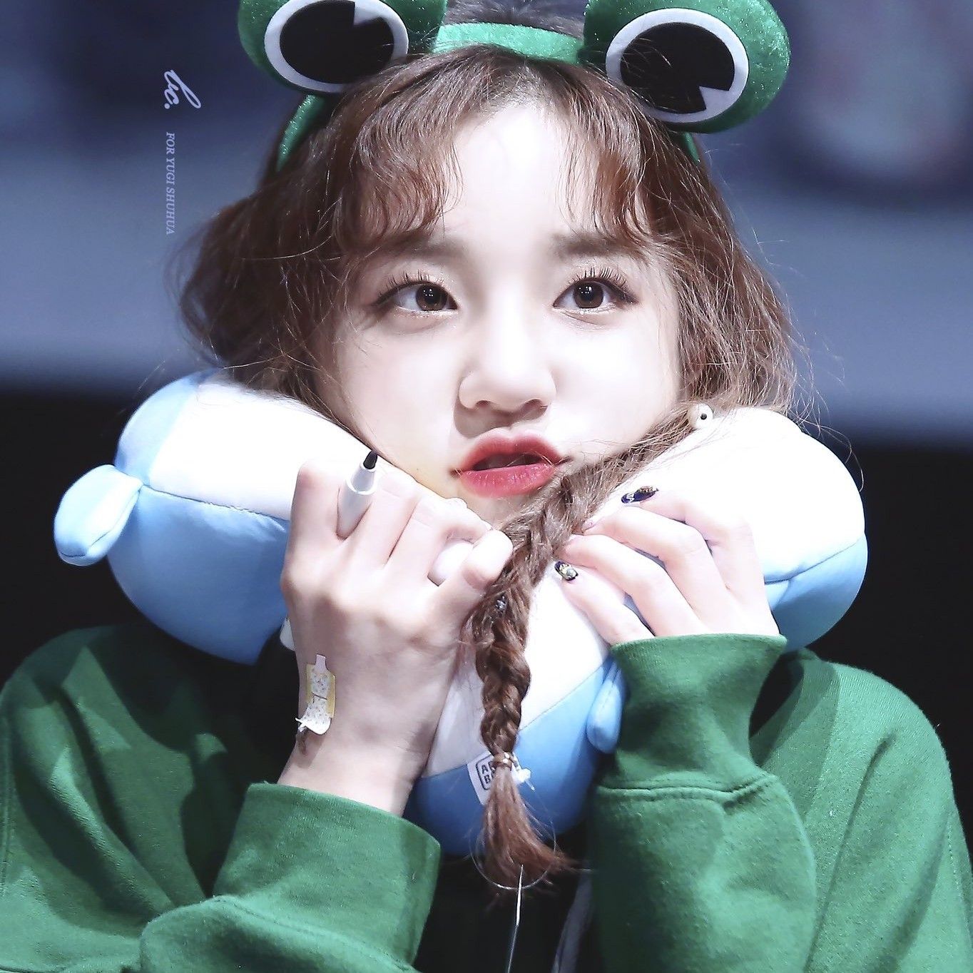 Behind-the-scenes cut of Yuqi (i-dle)