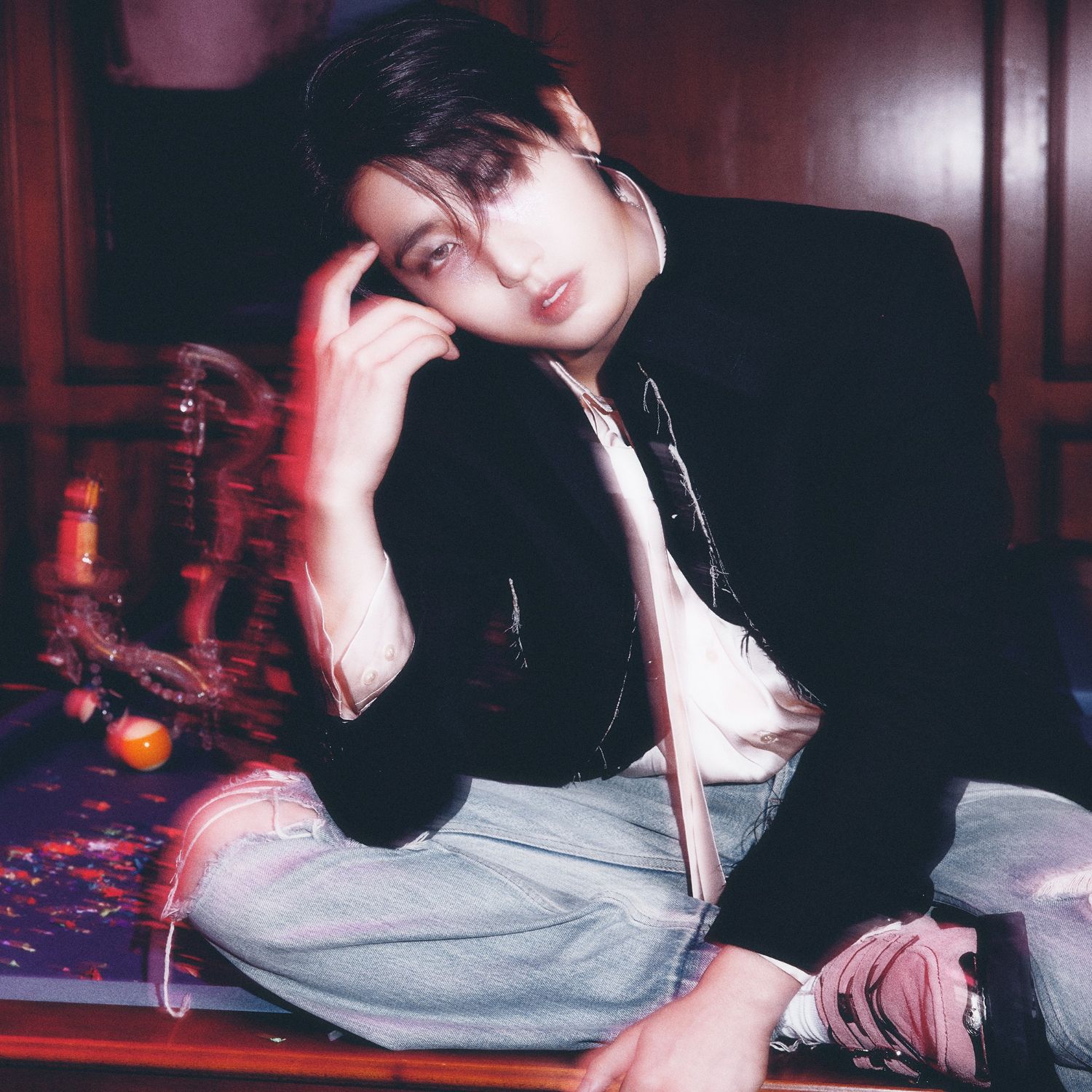 Behind-the-scenes cut of Stray Kids