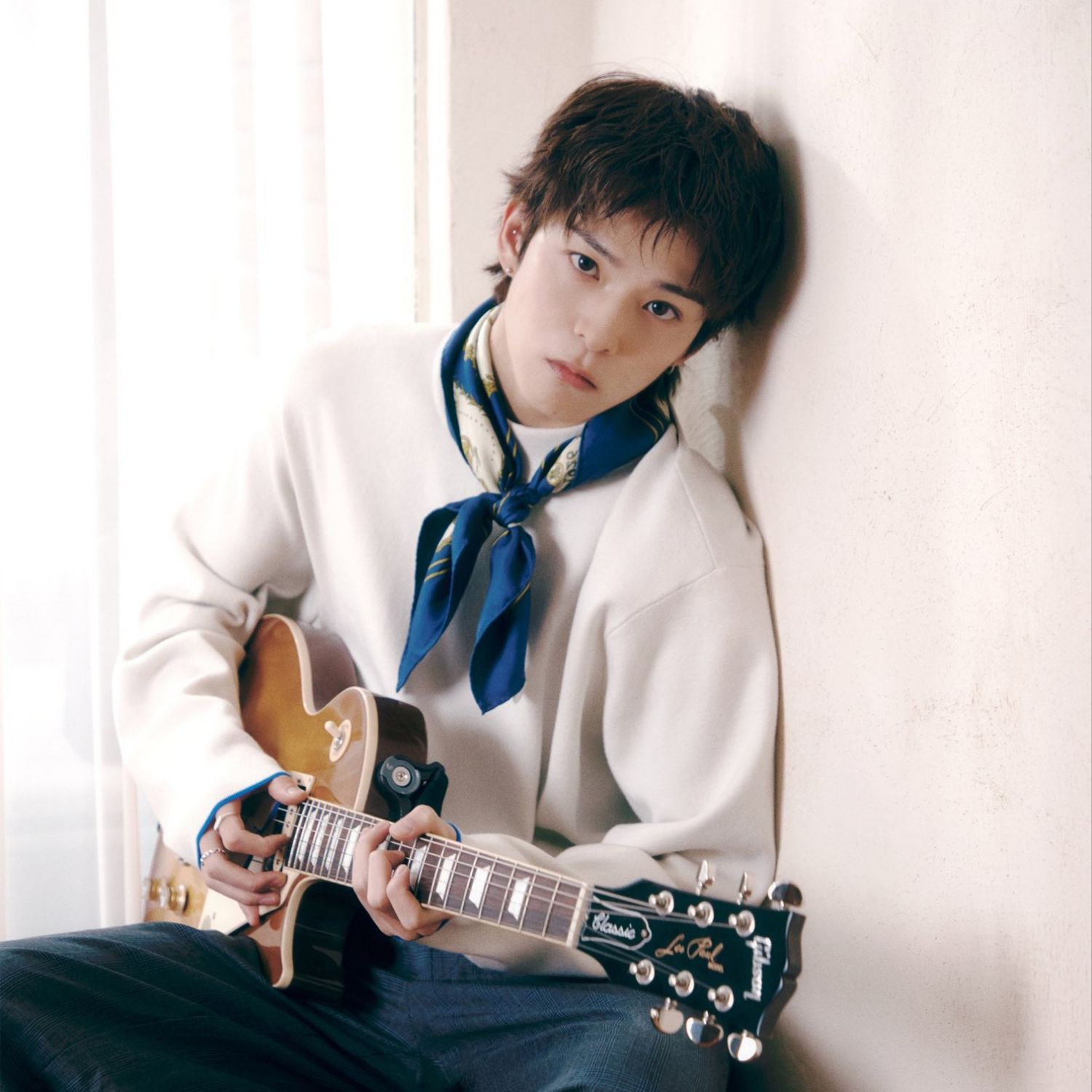 Behind-the-scenes cut of Asahi (TREASURE)