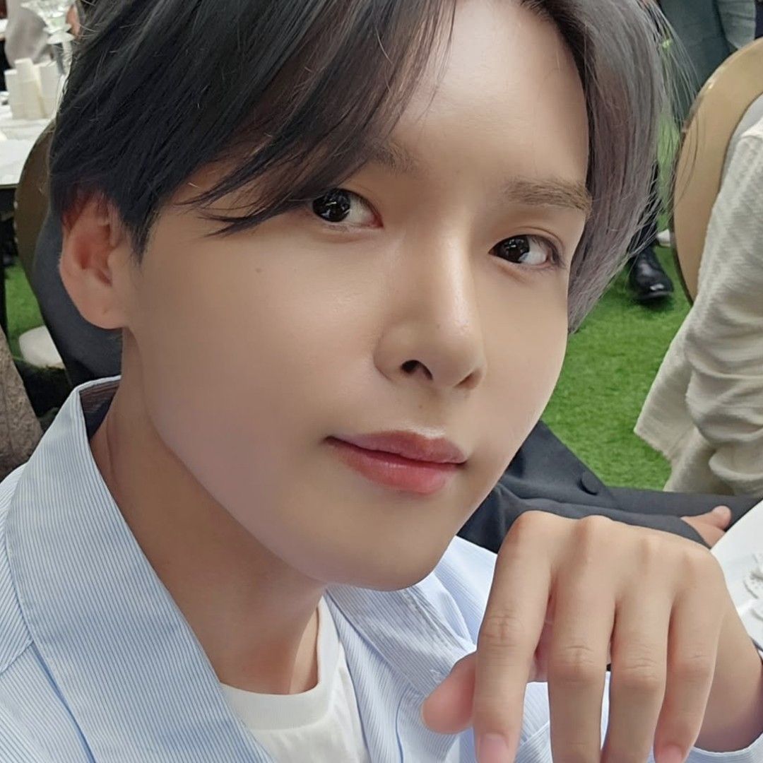 A moment captured by Ryeowook (Super Junior)'s fan