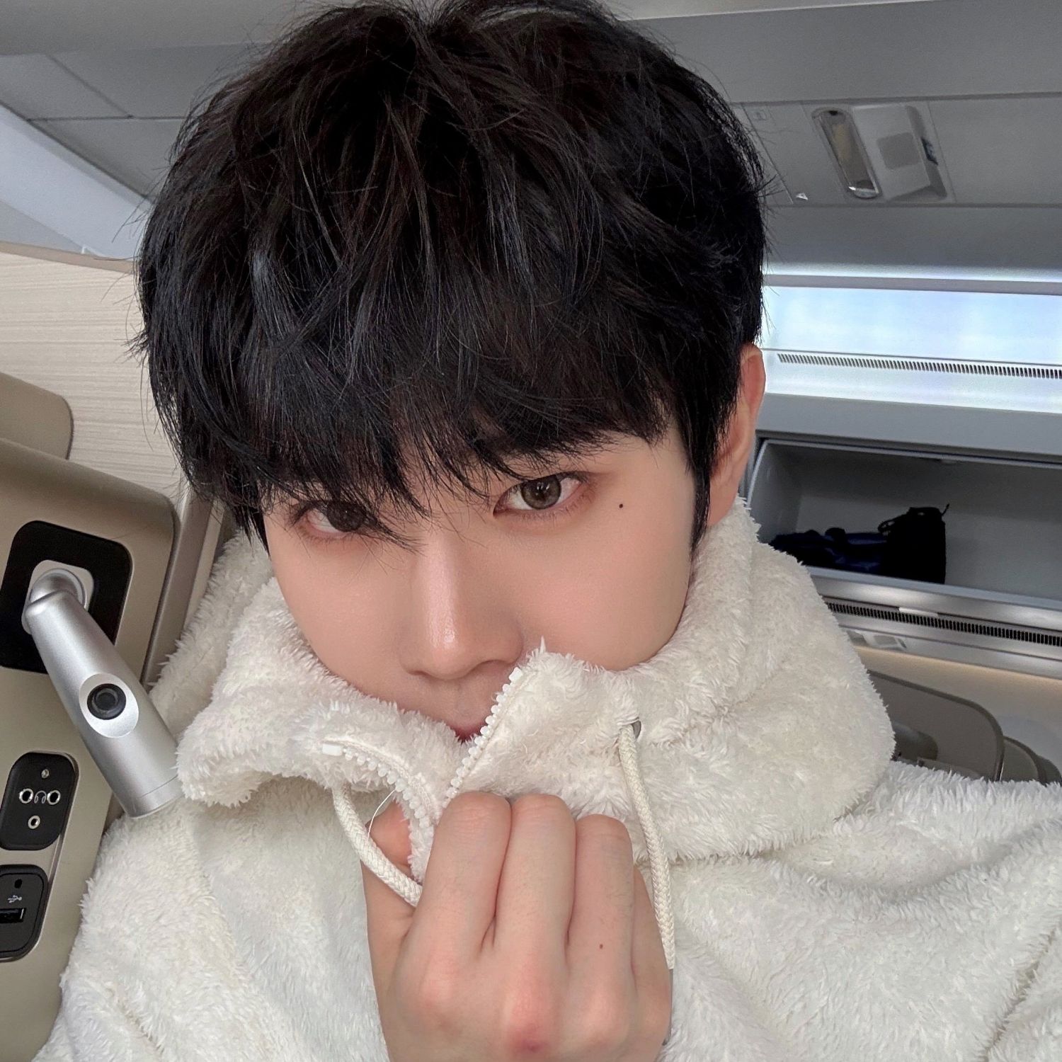 Latest photo of Kim Taerae (ZEROBASEONE)