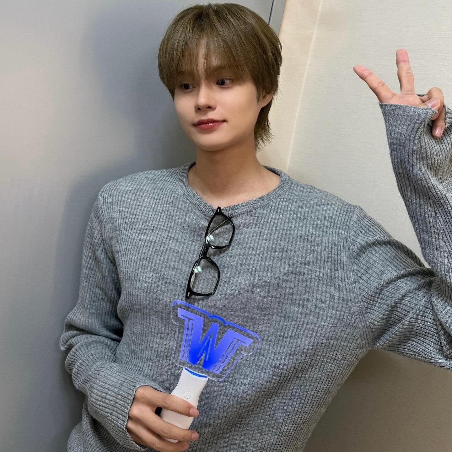 Potret di balik layar Lee Daehwi (AB6IX)