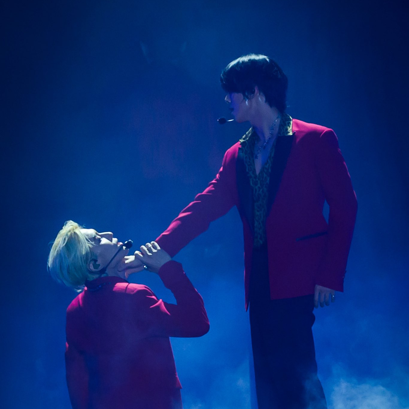 A moment captured by SF9's fan