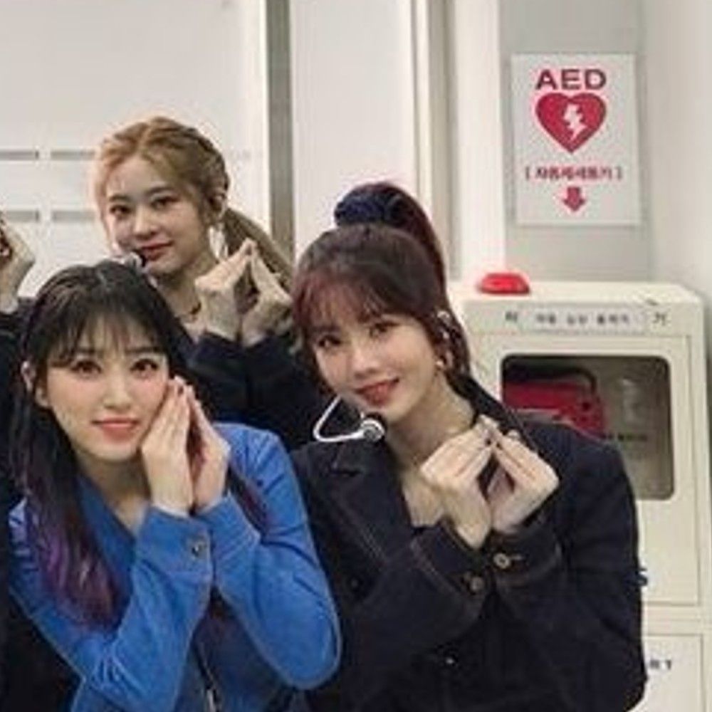 Recent activity shot of IZ*ONE