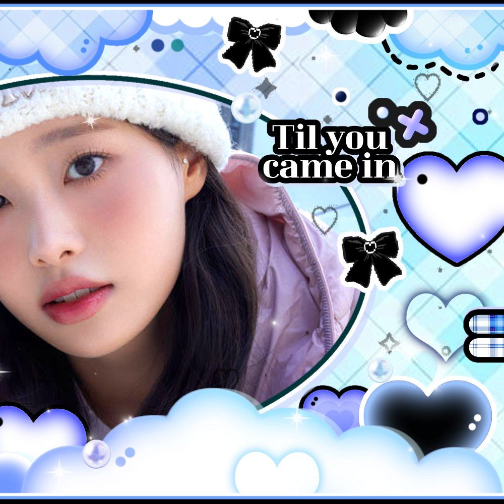 Latest photo of Chuu