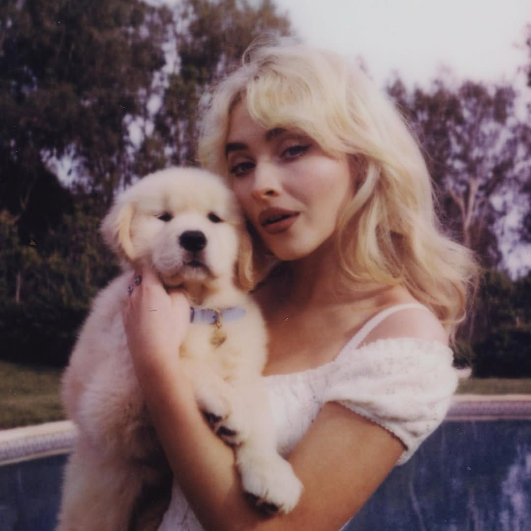 Latest photo of Sabrina Carpenter