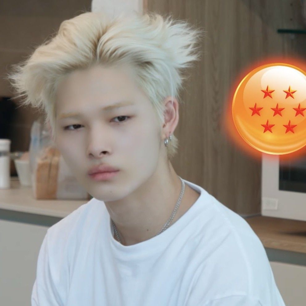 Behind-the-scenes cut of NI-KI (ENHYPEN)