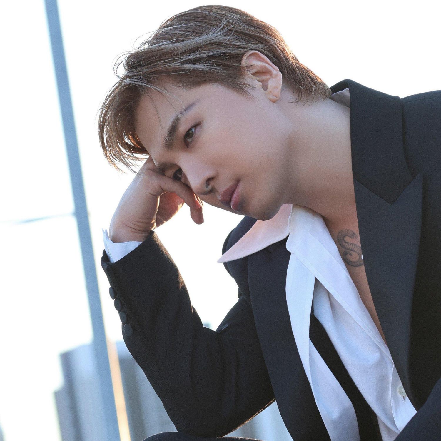 Latest photo of Taeyang (BIGBANG)