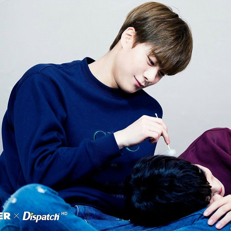 A moment captured by Moonbin (ASTRO)'s fan