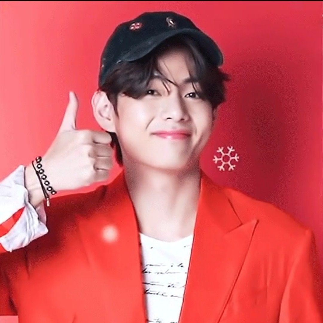 Behind-the-scenes cut of V (BTS)