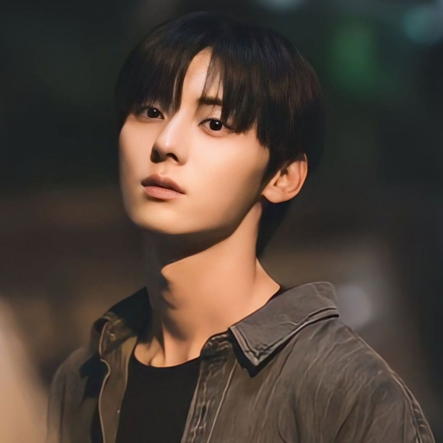 Behind-the-scenes cut of Hwang Minhyun