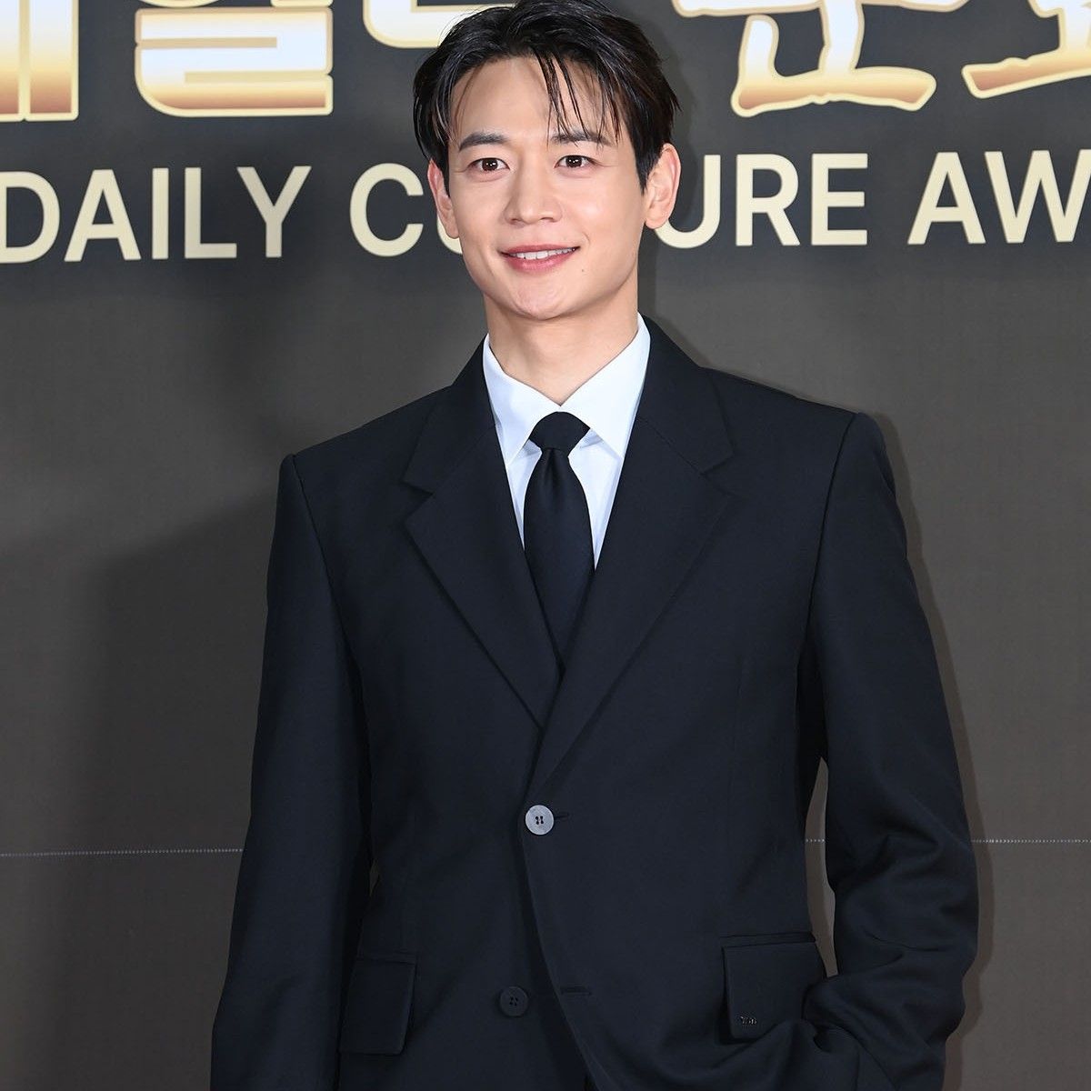 Latest photo of Minho (SHINee)