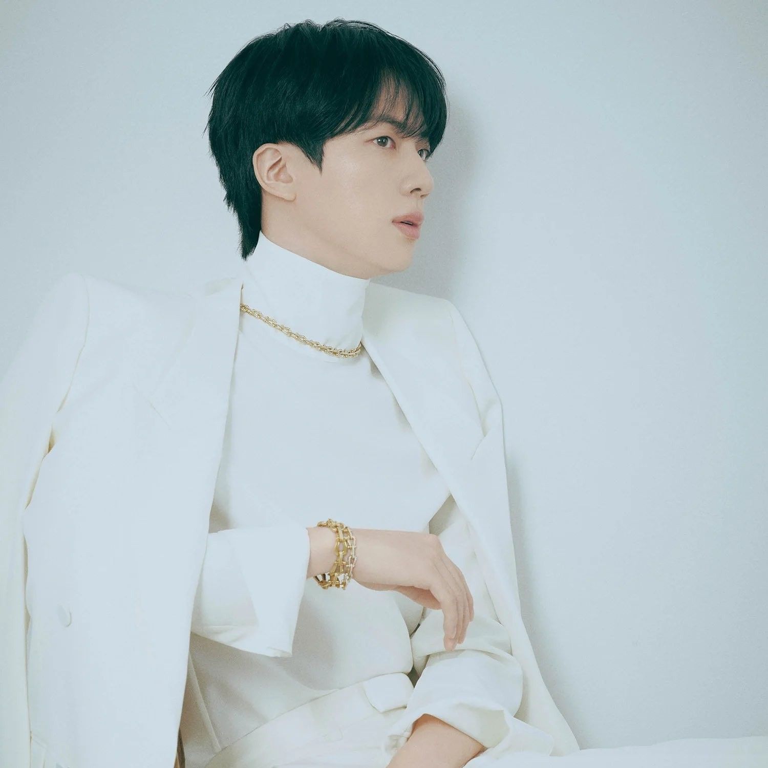 Potret di balik layar Jin (BTS)