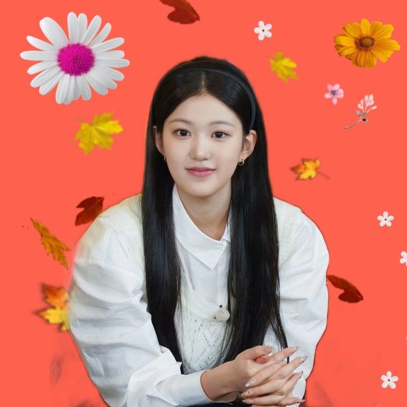 Recent activity shot of Yoon Jiyoon (izna)