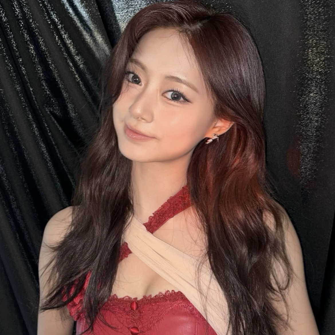 子瑜 (TWICE)的最新照片