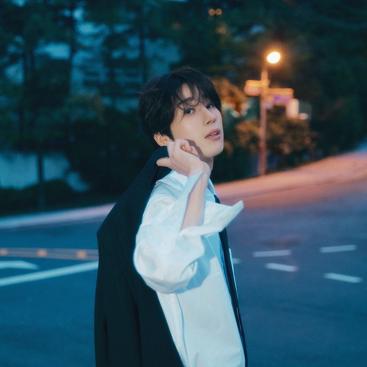 Behind-the-scenes cut of Han Seungwoo