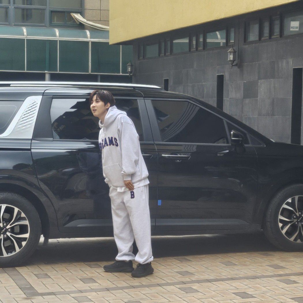 Latest photo of Hui (PENTAGON)