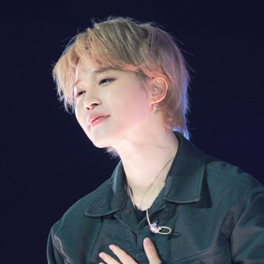 Foto aktivitas terbaru Jimin (BTS)