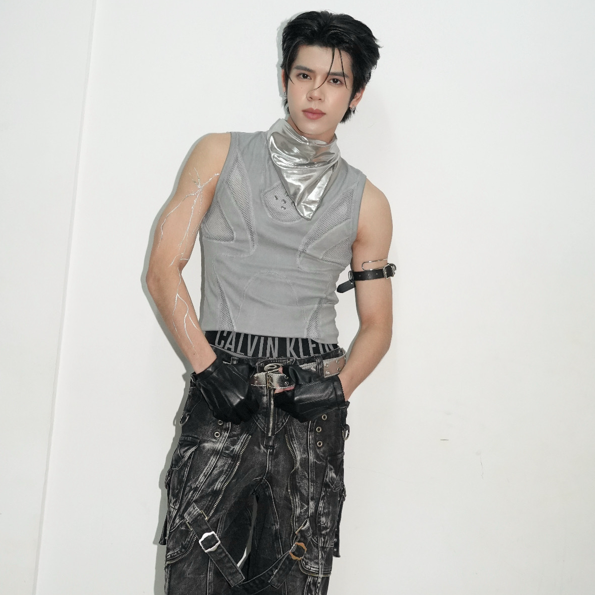 Behind-the-scenes cut of DORN (NexT1DE)