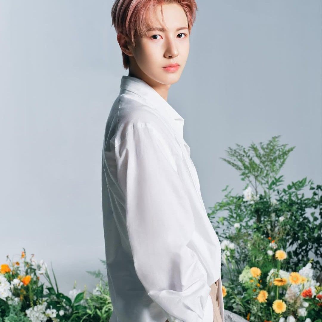 Recent activity shot of Renjun (NCT DREAM)