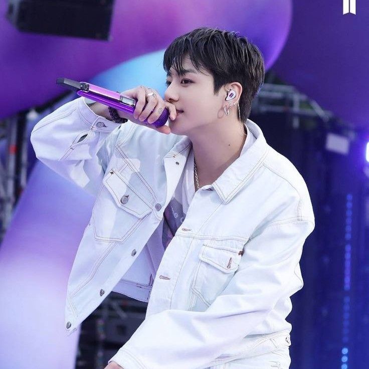 Recent activity shot of Jungkook (BTS)