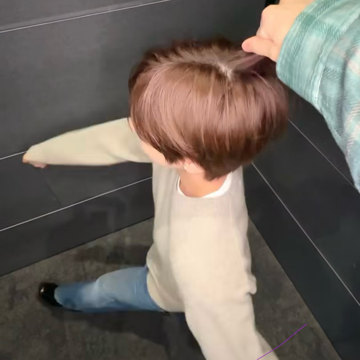 Behind-the-scenes cut of Taehyun (TOMORROW X TOGETHER)