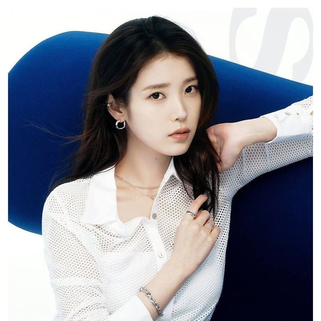 Recent activity shot of IU