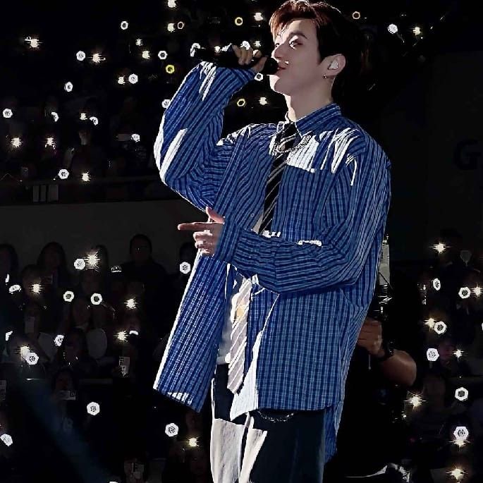 강다니엘 최근 활동샷