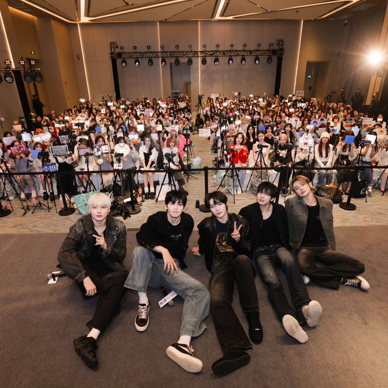 太顯 (TOMORROW X TOGETHER)的最新照片