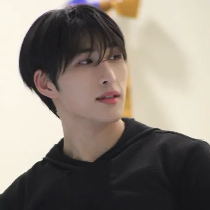 Behind-the-scenes cut of Lim Jimin (JUST B)