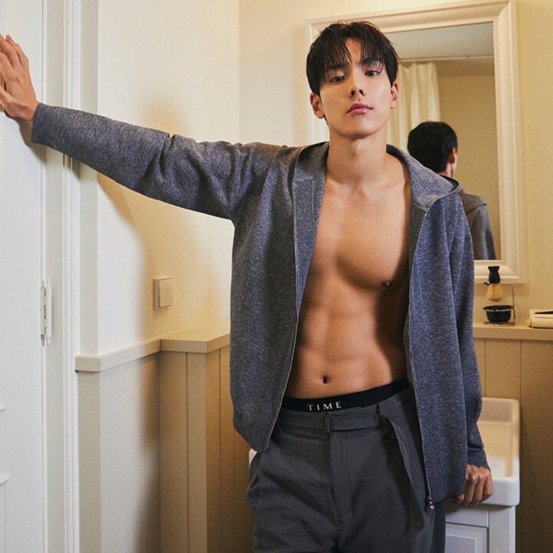 Shownu (MONSTA X)粉絲拍下的瞬間