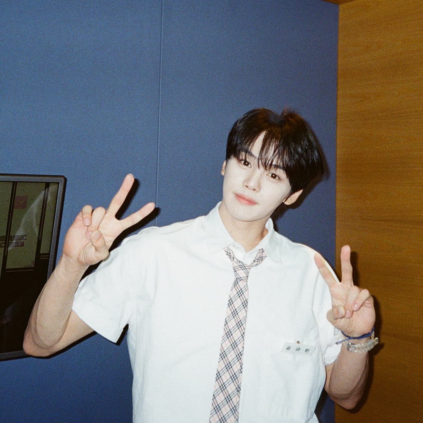 Foto aktivitas terbaru Kim Gyuvin (ZEROBASEONE)