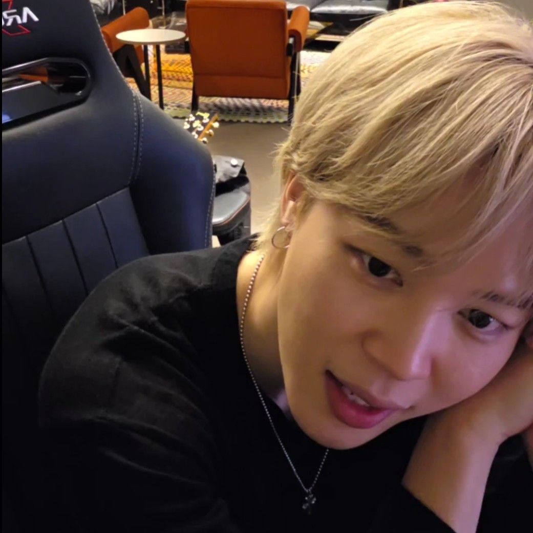 지민 (방탄소년단)의 최신 사진