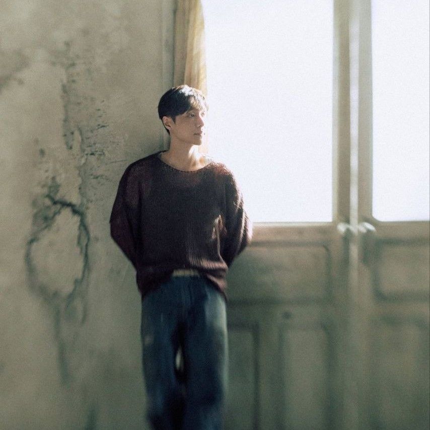 Recent activity shot of EXO