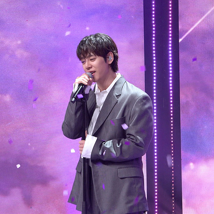 A moment captured by Daehyun (B.A.P)'s fan