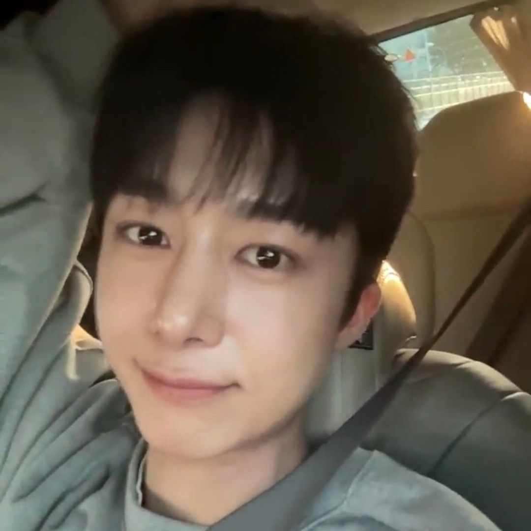 Latest photo of Hyungwon (MONSTA X)