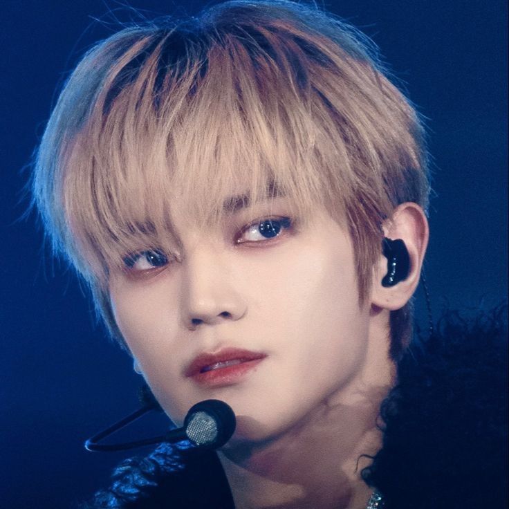 A moment captured by Taeyong (NCT 127)'s fan