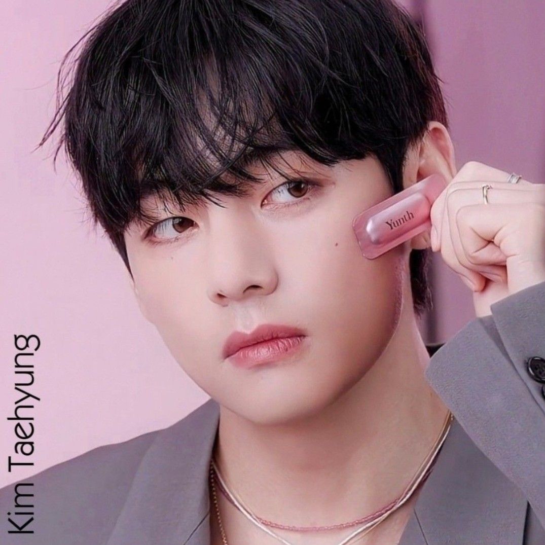 V (BTS)の最新写真