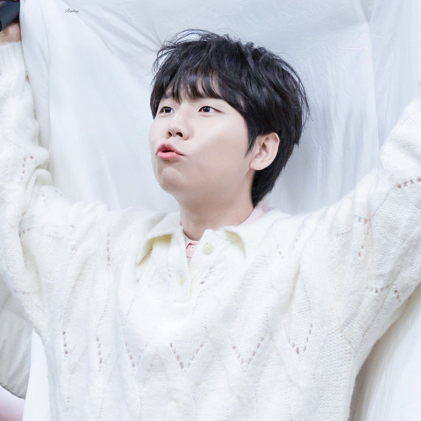 A moment captured by Jung Seunghwan's fan