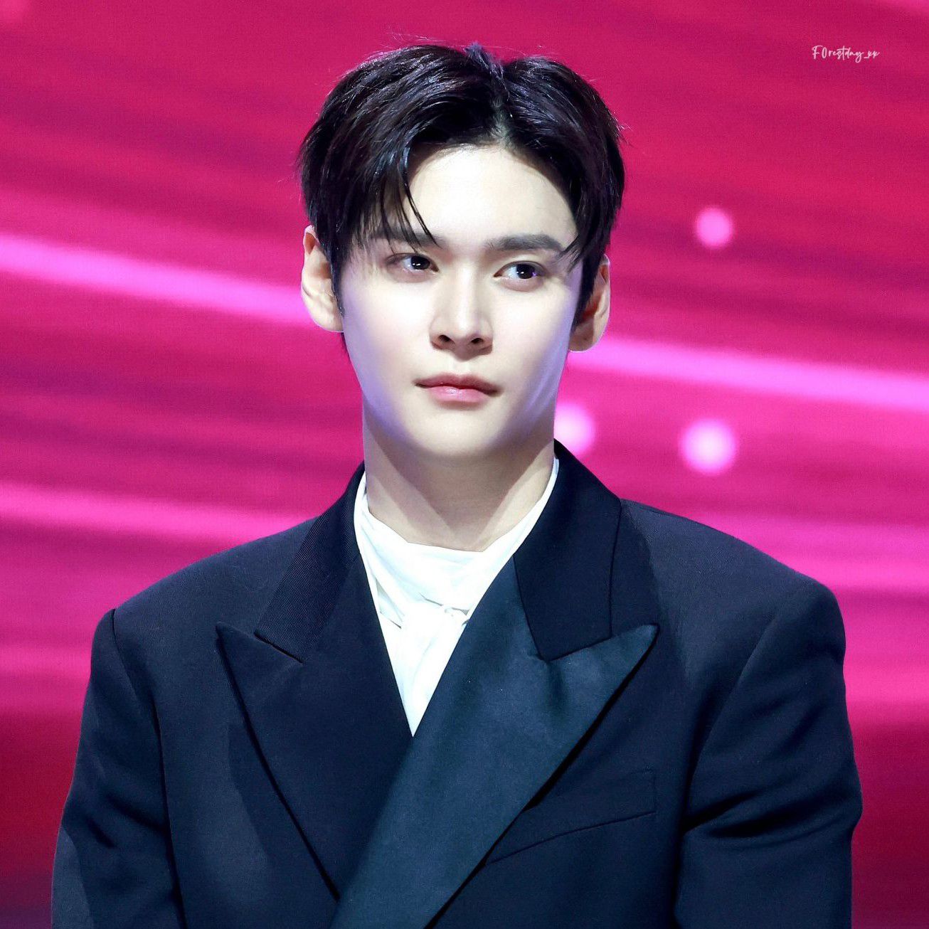 Behind-the-scenes cut of Eunseok (RIIZE)