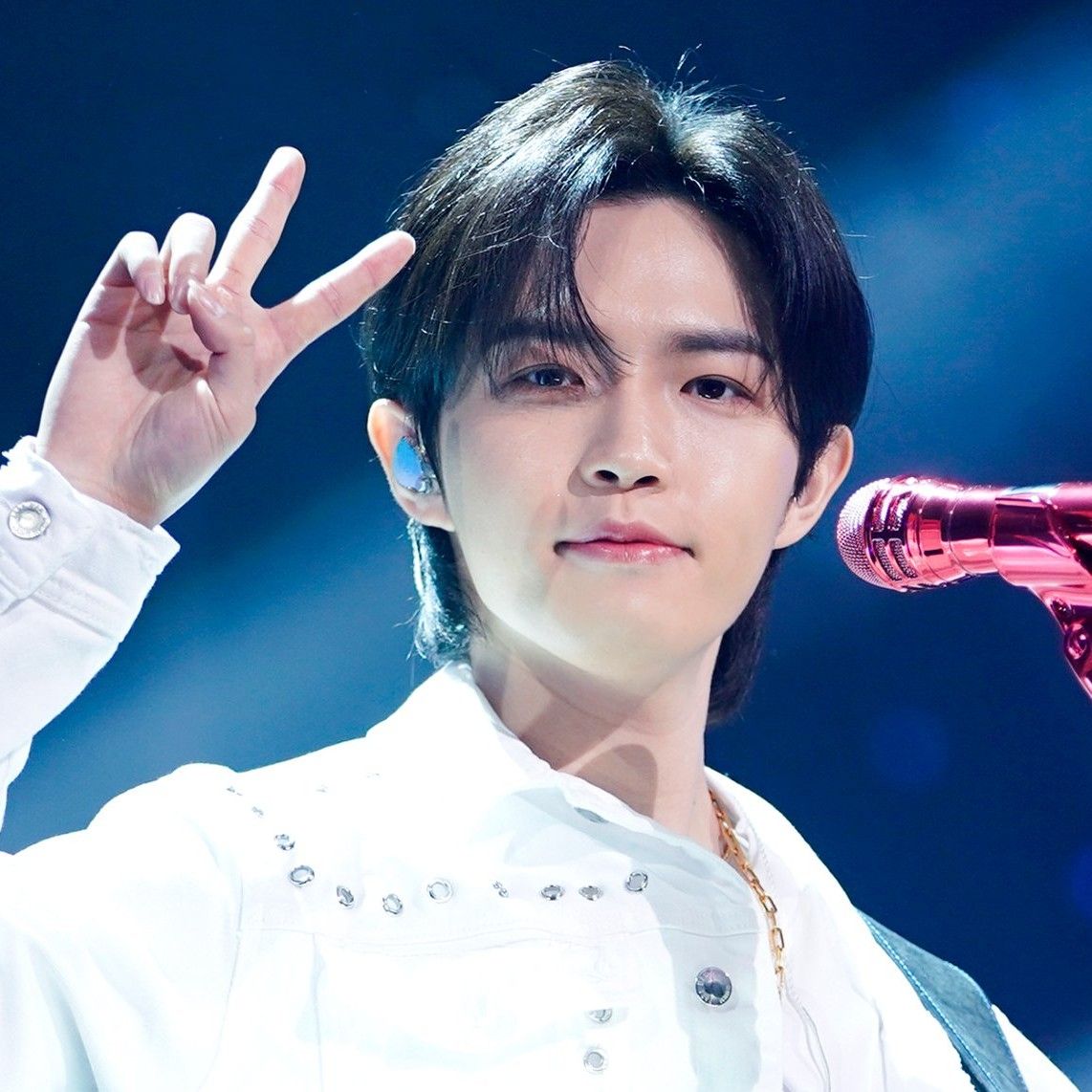 A moment captured by Kim Jaehwan's fan