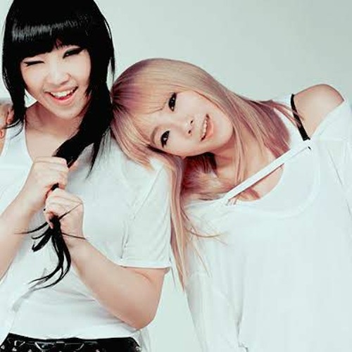 Latest photo of 2NE1
