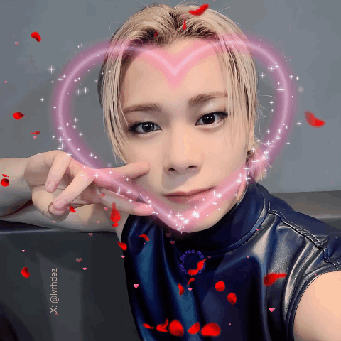 Latest photo of Moonbin (ASTRO)