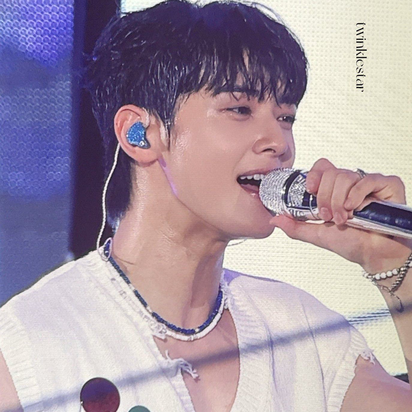 Behind-the-scenes cut of Eunwoo (ASTRO)