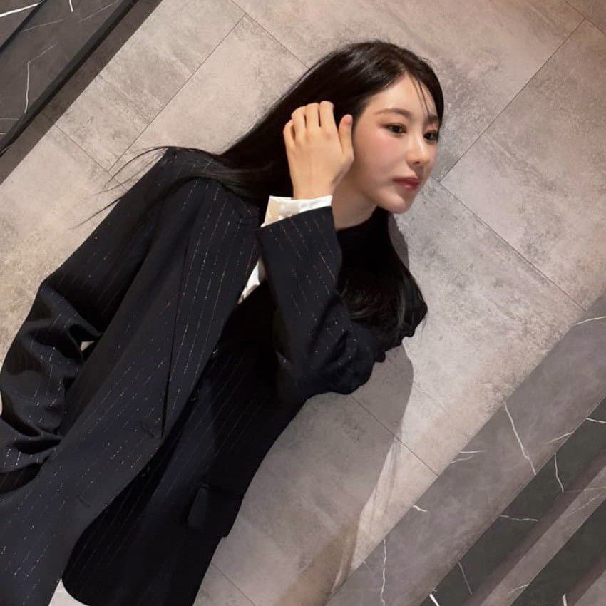 Recent activity shot of Lee Chaeyeon