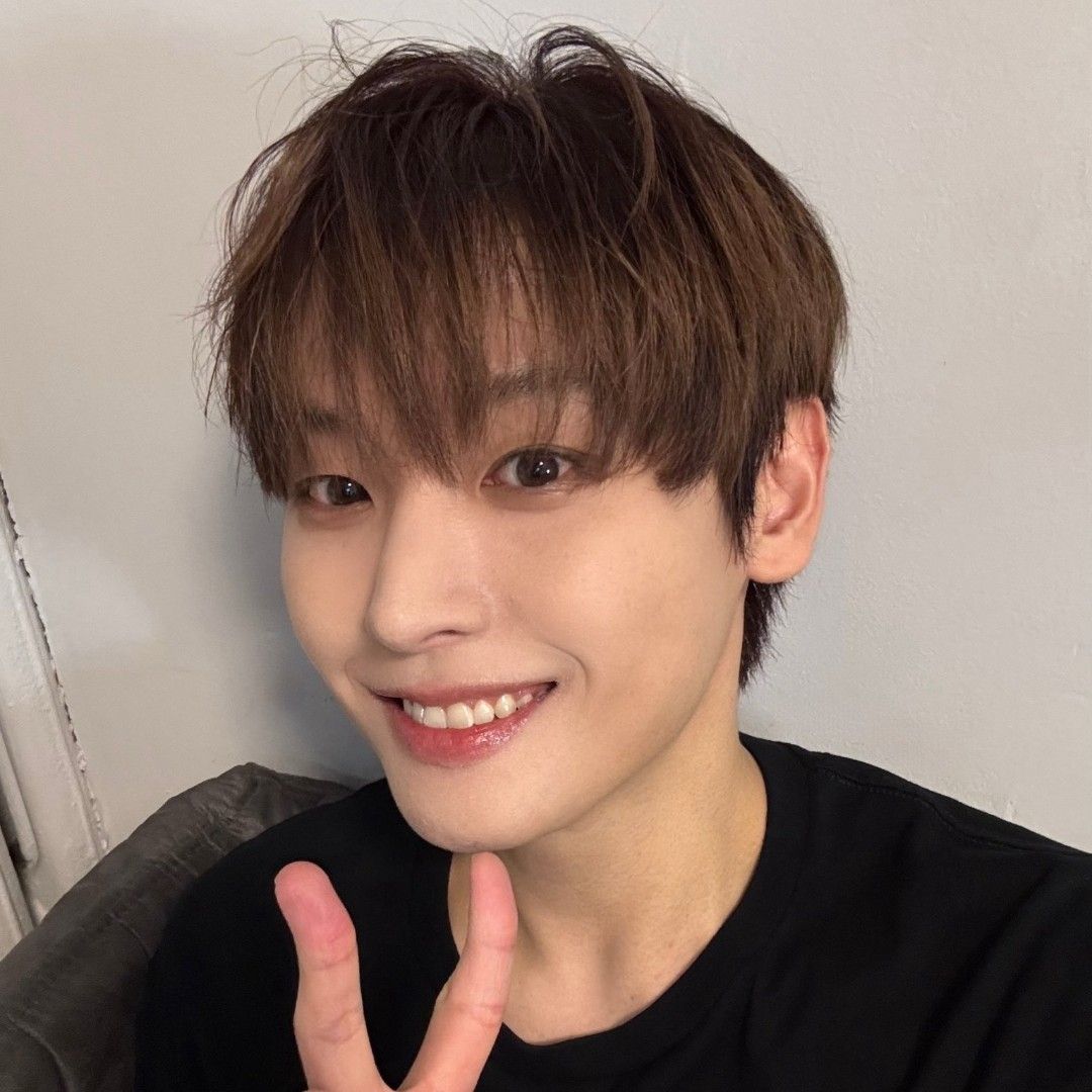 Behind-the-scenes cut of Inseong (SF9)