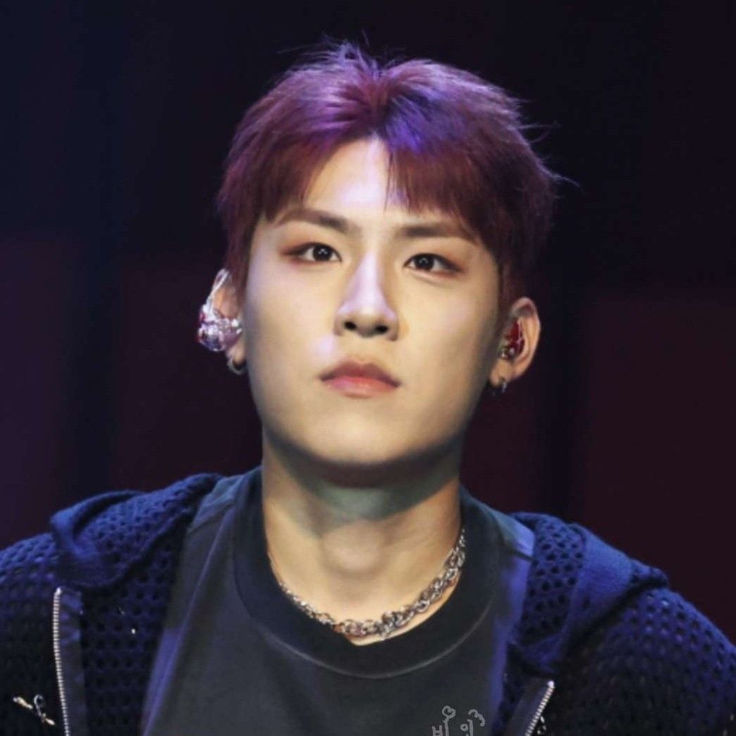 Recent activity shot of Park Woojin (AB6IX)